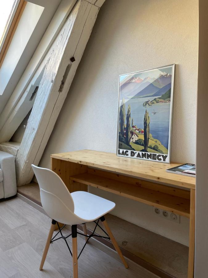 Studio Sous Les Toits Annecy Centre-Ville Exterior foto