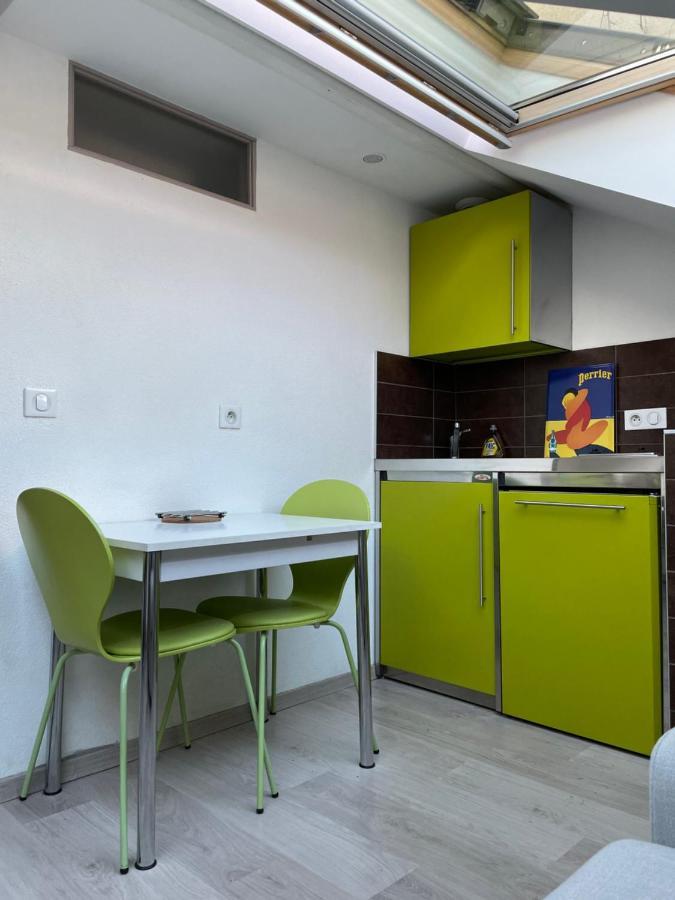 Studio Sous Les Toits Annecy Centre-Ville Exterior foto